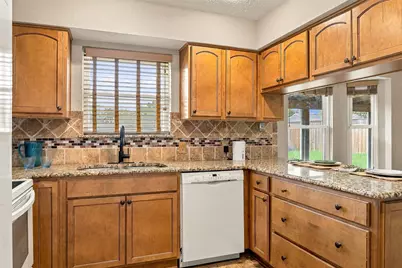 6504 N Park Drive, Watauga, TX 76148 - Photo 8