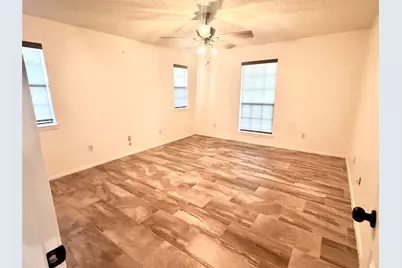 112 Lakeway Lane, Gun Barrel City, TX 75156 - Photo 12
