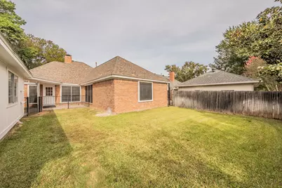 700 Strathmore Drive, Highland Village, TX 75077 - Photo 22