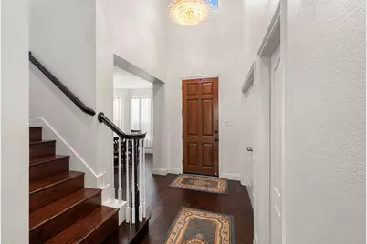 1081 Leisure Lane, Irving, TX 75063 - Photo 6