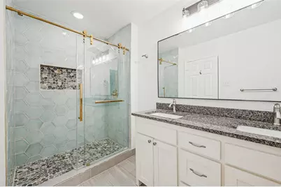 13706 Charcoal Lane, Farmers Branch, TX 75234 - Photo 18