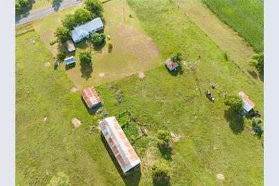 16401 Cedar Rock Parkway, Crawford, TX 76638 - Photo 2