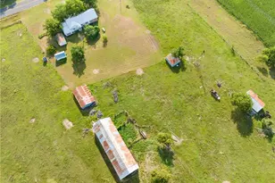 16401 Cedar Rock Pkwy, Crawford, TX 76638 - Photo 2