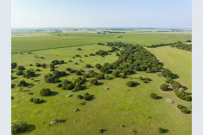 16401 Cedar Rock Parkway, Crawford, TX 76638 - Photo 40