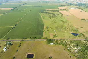 16401 Cedar Rock Pkwy, Crawford, TX 76638 - Photo 14