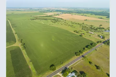 16401 Cedar Rock Parkway, Crawford, TX 76638 - Photo 12