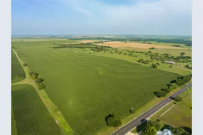 16401 Cedar Rock Parkway, Crawford, TX 76638 - Photo 22