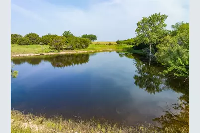 16401 Cedar Rock Parkway, Crawford, TX 76638 - Photo 54