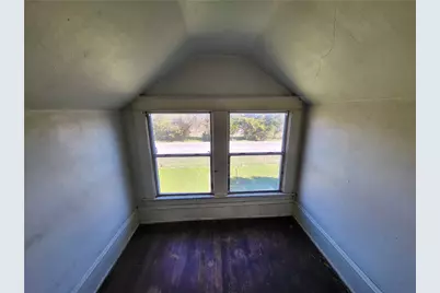 426 N Houston Street, Lorena, TX 76655 - Photo 18