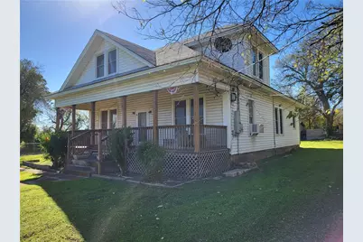 426 N Houston Street, Lorena, TX 76655 - Photo 2