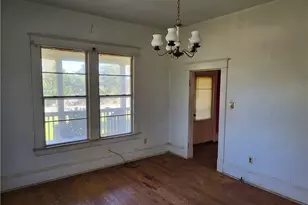 426 N Houston St, Lorena, TX 76655 - Photo 28