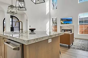 707 S 9th St, Waco, TX 76706 - Photo 20