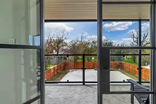 707 S 9th St, Waco, TX 76706 - Photo 44