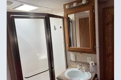 433 Hcr 2105 Loop, Whitney, TX 76692 - Photo 6