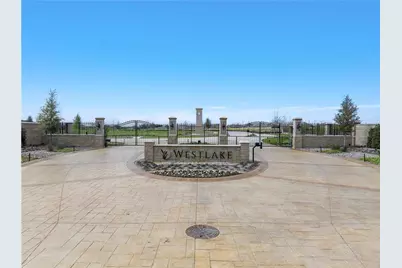 39 Turnberry Court, Annetta, TX 76712 - Photo 6