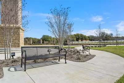 39 Turnberry Court, Annetta, TX 76712 - Photo 4