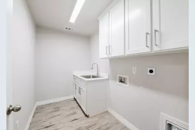 809 Sunnys Halo Drive, Hewitt, TX 76643 - Photo 20