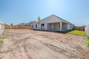 809 Sunny's Halo Dr, Hewitt, TX 76643 - Photo 34