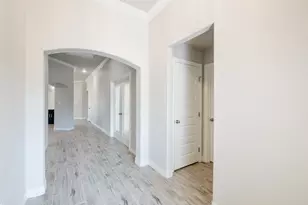 809 Sunny's Halo Dr, Hewitt, TX 76643 - Photo 4