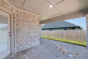 809 Sunny's Halo Dr, Hewitt, TX 76643 - Photo 32