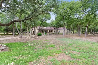 735 Winding Trail, Crawford, TX 76638 - Photo 4