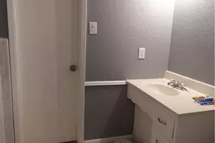 5919 Stratford Dr, Waco, TX 76710 - Photo 12