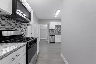 927 N 23rd St, Waco, TX 76707 - Photo 10