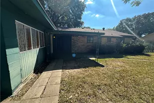 1812 Louis St, Waco, TX 76705 - Photo 14