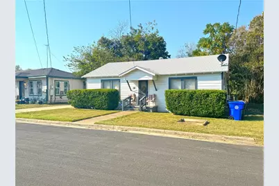 518 Walker Street, Waco, TX 76704 - Photo 2