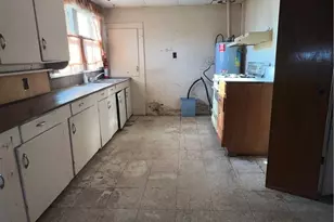 201 N Wiebusch St, Riesel, TX 76682 - Photo 20