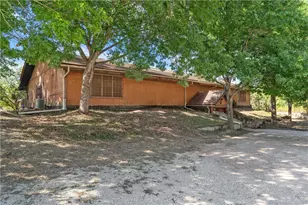 1 Mesquite Tree Ave, Marlin, TX 76661 - Photo 4