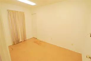 1000 W 6th St, McGregor, TX 76657 - Photo 6