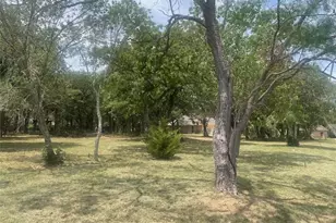 1027 Dominion Oaks Dr, China Spring, TX 76633 - Photo 1