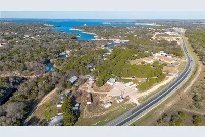 690 Hwy 22 Highway, Clifton, TX 76634 - Photo 16