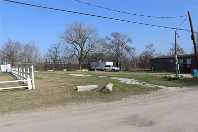 310 W Burleson, Mart, TX 76664 - Photo 1