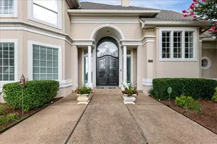 1021 Park Ridge Cir, McGregor, TX 76657 - Photo 2