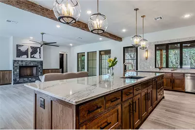 1136 Queen Elizabeth Drive, McGregor, TX 76657 - Photo 18