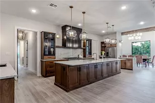 1136 Queen Elizabeth Dr, McGregor, TX 76657 - Photo 16