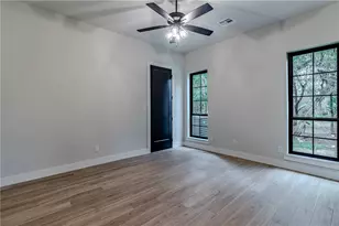 1136 Queen Elizabeth Dr, McGregor, TX 76657 - Photo 30