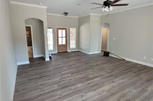 647 Mesquite Tree Rd, Lacy Lakeview, TX 76705 - Photo 2