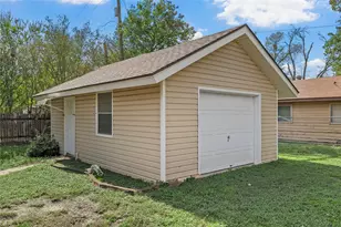 1415 Northridge St, Marlin, TX 76661 - Photo 18