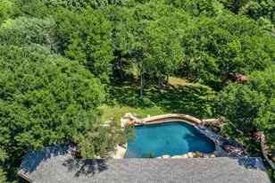 565 Lost Hunters Canyon, China Spring, TX 76633 - Photo 96