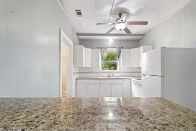 408 W Trinity Street, Groesbeck, TX 76642 - Photo 16