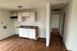 103 Cypress St, Lott, TX 76656 - Photo 16