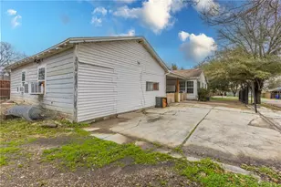 2325 Park Ave, Waco, TX 76706 - Photo 4