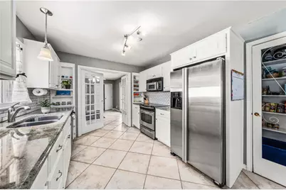 3909 Austin Avenue, Waco, TX 76710 - Photo 38