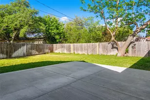 3909 Austin Ave, Waco, TX 76710 - Photo 26