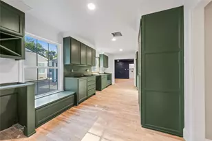 3909 Austin Ave, Waco, TX 76710 - Photo 10