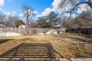 3909 Austin Ave, Waco, TX 76710 - Photo 76