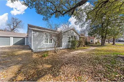 3909 Austin Avenue, Waco, TX 76710 - Photo 16